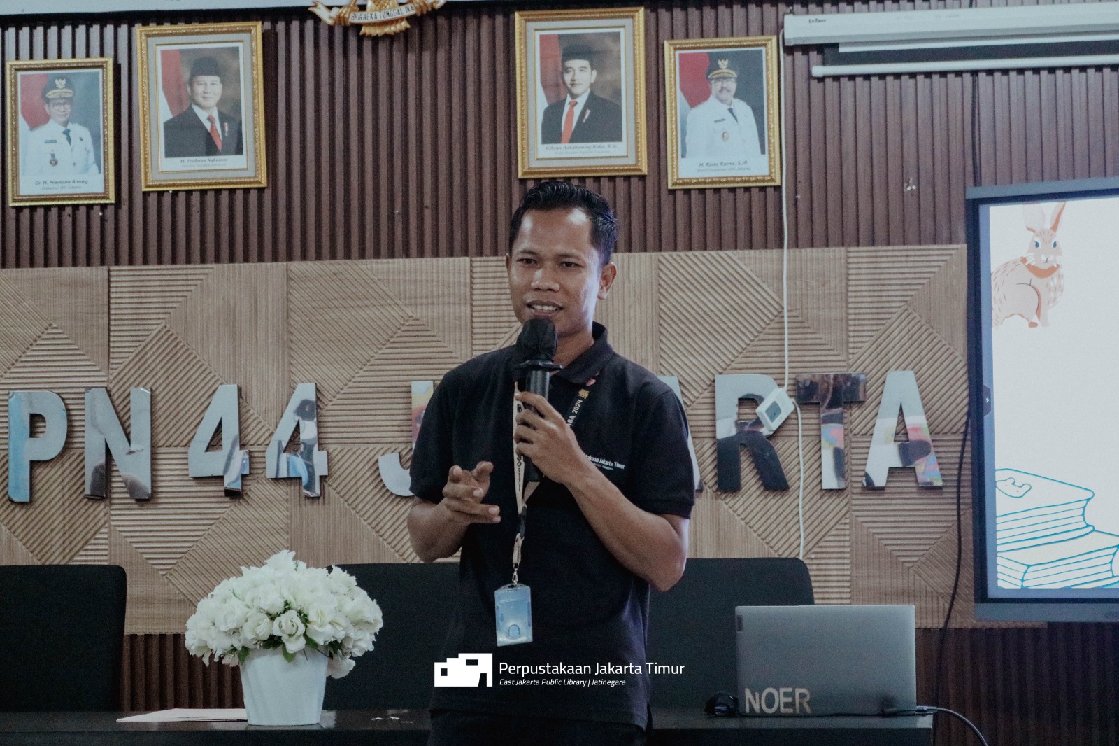 Roadshow Workshop Membaca Ke SMP Negeri 44 Jakarta